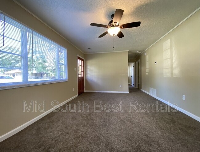 Foto del edificio - 835 Par Ave