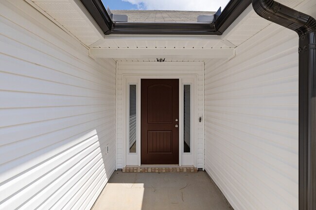 Foto del edificio - 8850 Snelling Dr