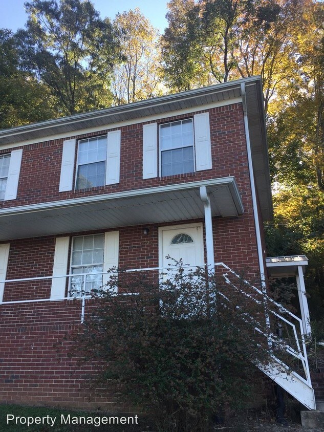 Primary Photo - 2 br, 1.5 bath House - 765 Ashland Terrace