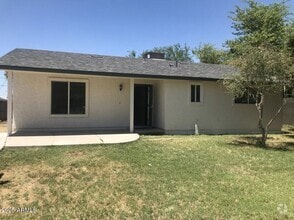 Building Photo - 2206 N 25th St