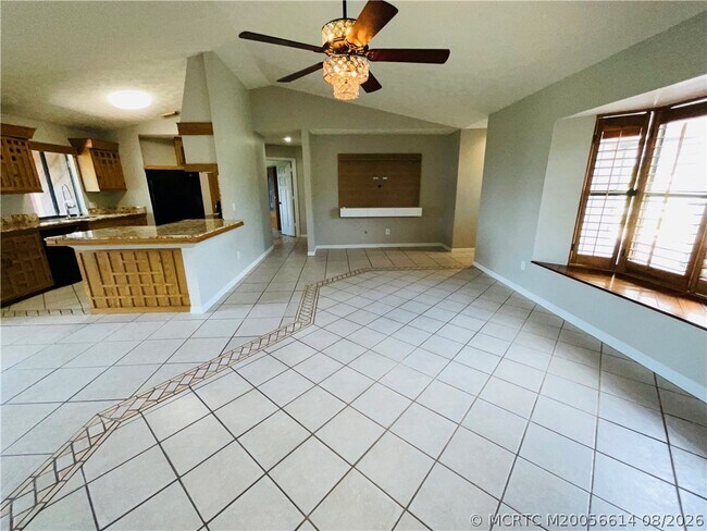 Foto del edificio - 1634 SW Gemini Ln