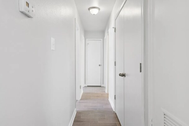 Building Photo - 7020 Green Ridge Trl