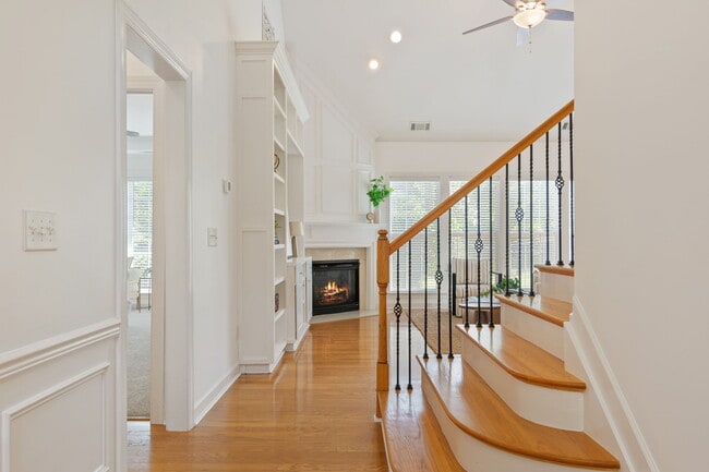 Building Photo - 3020 Coral Bell Ln