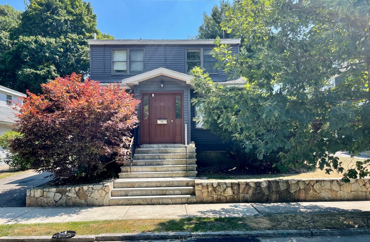 36 Dow Ave, Arlington, MA 02476 House Rental in Arlington, MA