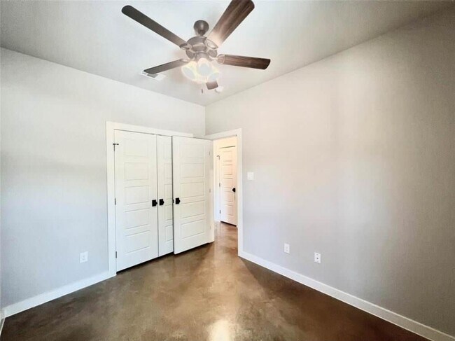 Foto del edificio - 214 Mark St