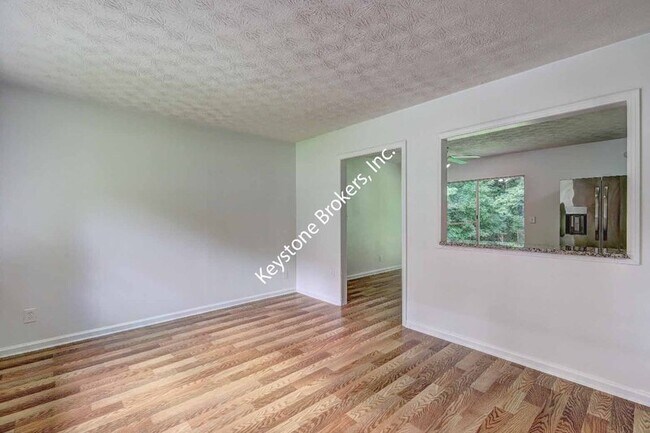 Foto del edificio - 198 Meadowlark Ln