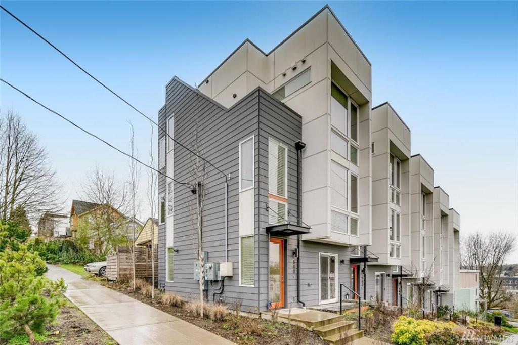 Primary Photo - 500 16th Ave S