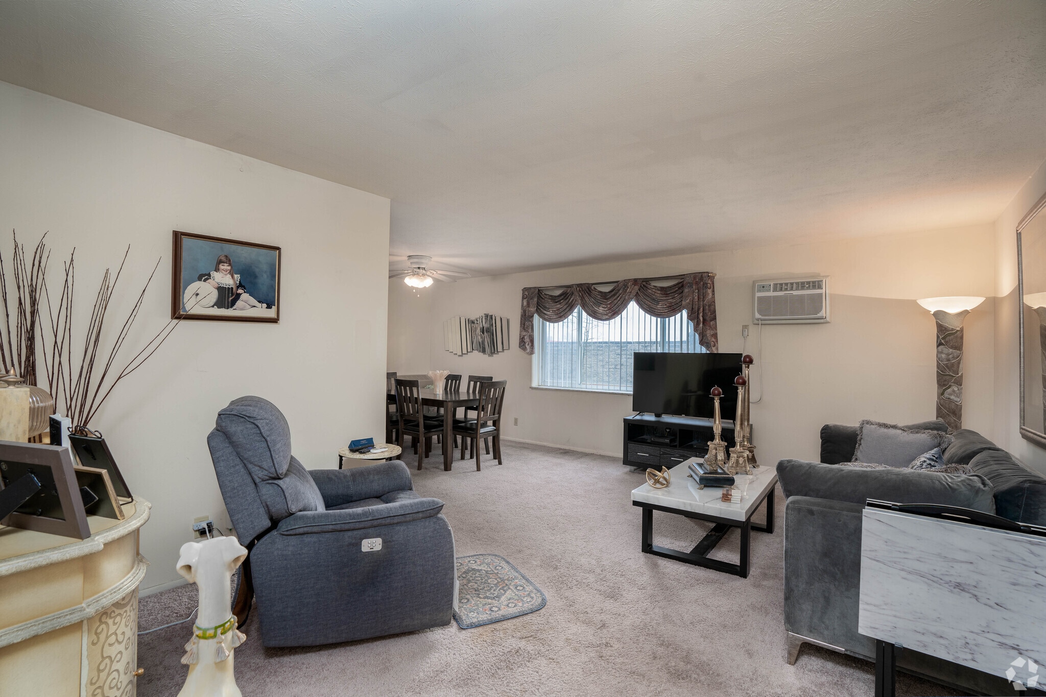Mayland Manor Apartments – photo 2
