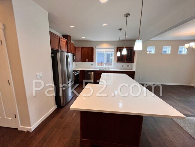Foto del edificio - Half Off First Full Month! 4 Bedroom Single Family Home in Lacey