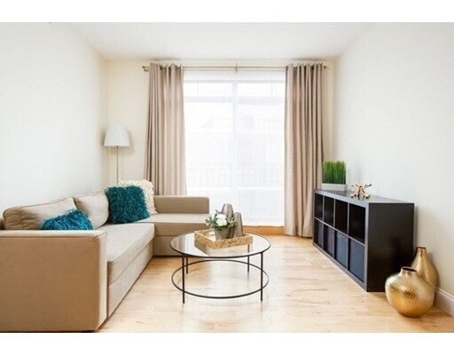 Foto del edificio - 111 Cypress St