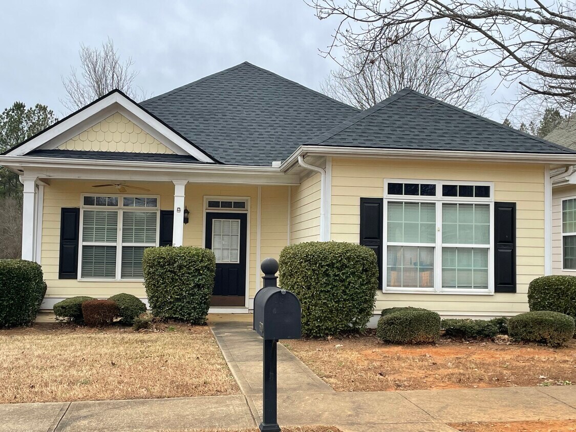 Foto principal - 6109 Park Close