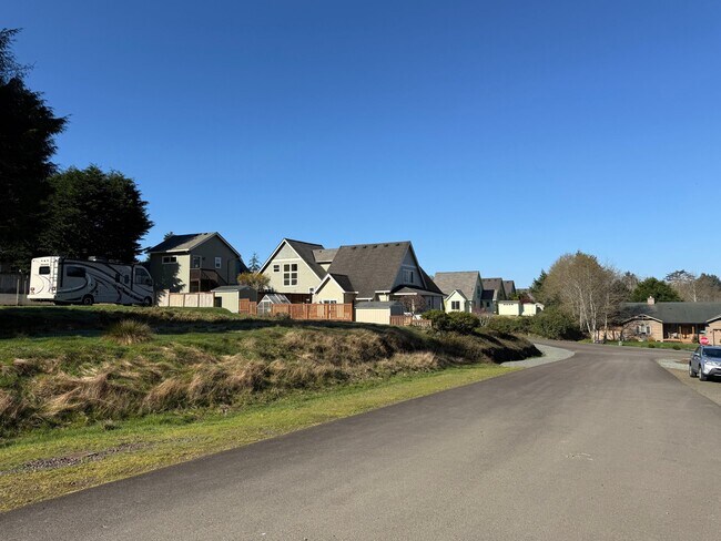 Foto del edificio - 1601 N 4th Ave