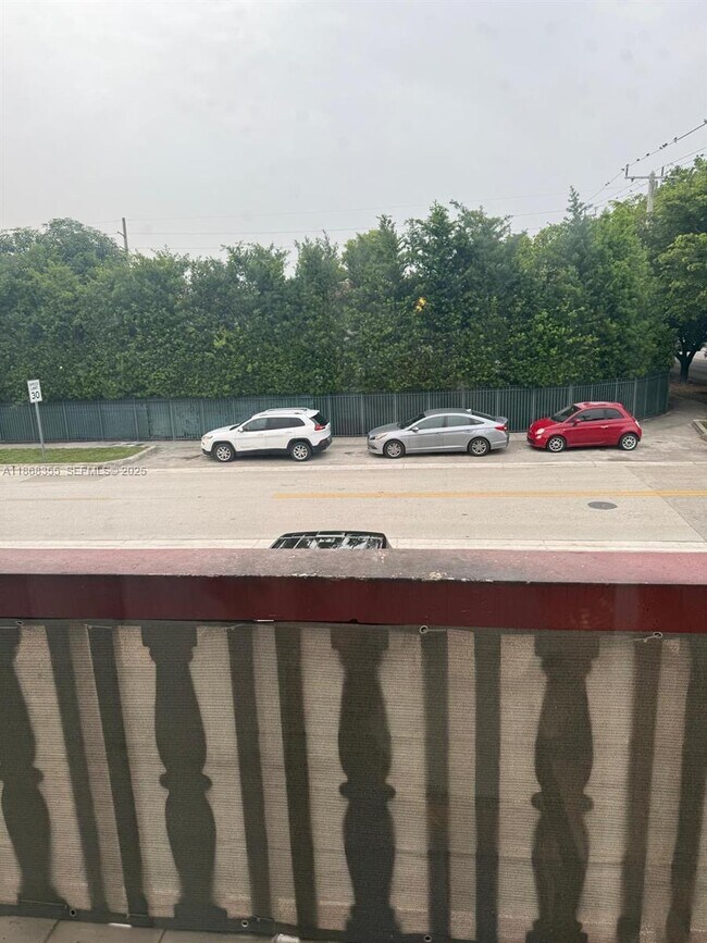 Foto del edificio - 1000 W 28th St