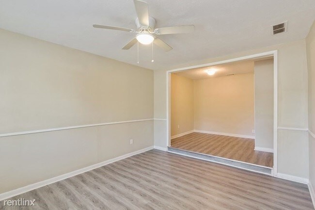Building Photo - 3 br, 2 bath House - 7032 Ray St