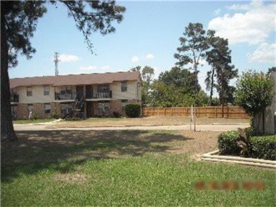Building Photo - 203 E Watson Dr