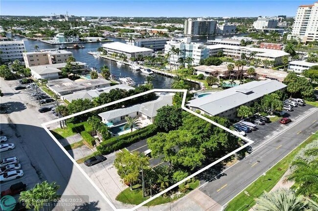 Foto del edificio - 2801 NE 33rd Ave