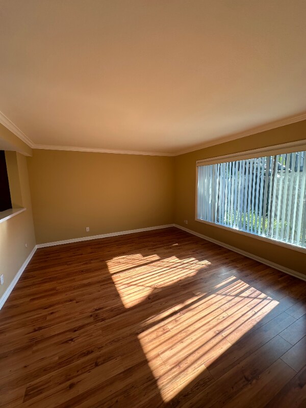 Foto del edificio - 338 S Arroyo Dr