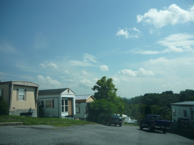 Building Photo - Myers MHC