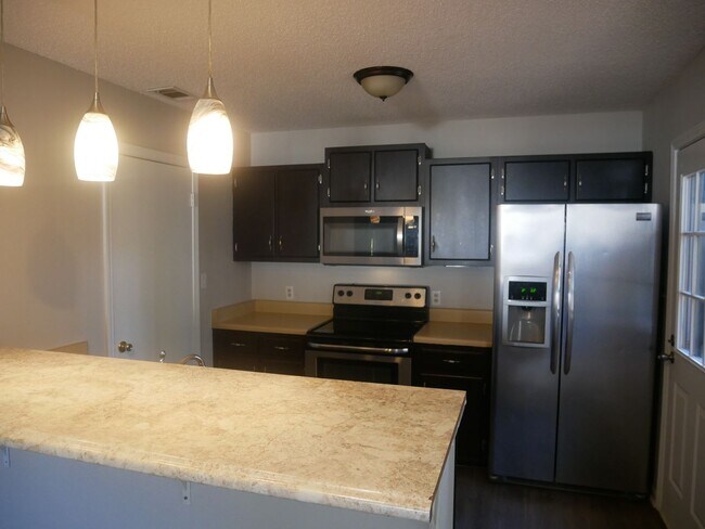 Foto del edificio - 505 Village Cove