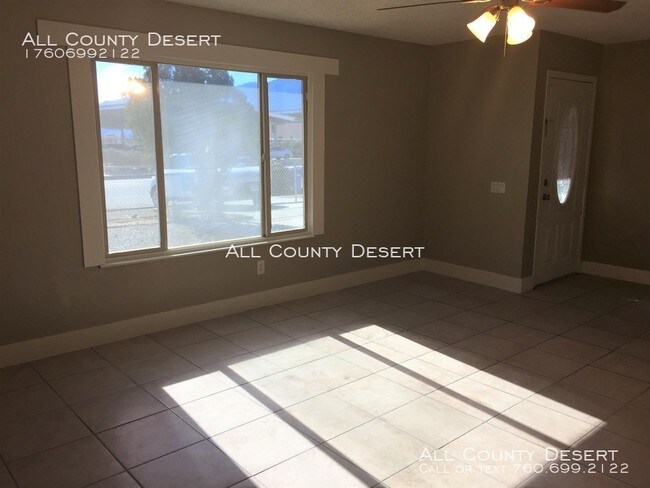Building Photo - Spacious 4BR/2BA Home for Long Term Lease!!