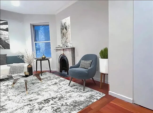 Foto del edificio - 129 W 56th St