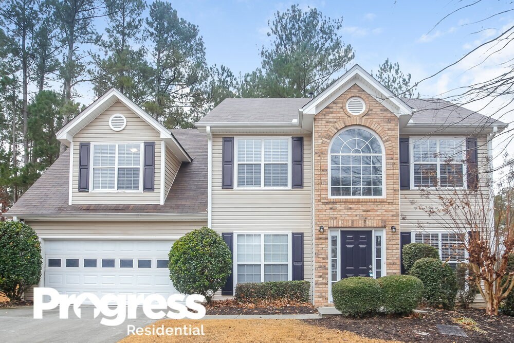 Lawrenceville, 
                        , –
