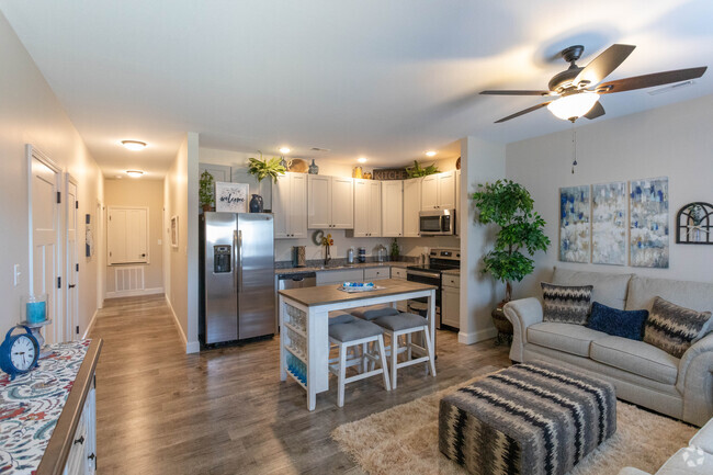 2BR, 2BA - 1125 SF - Wynwood Apartments