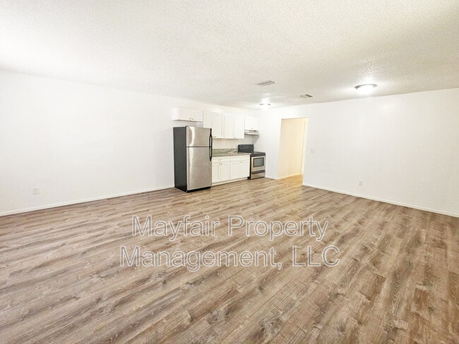 Building Photo - 4800 Serafica Drive