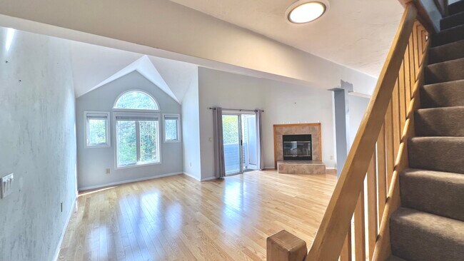 Foto del edificio - 114 Burkhall St