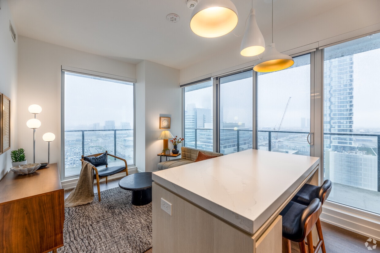 2BR, 2BA - 699SF - Living Room - The Millway