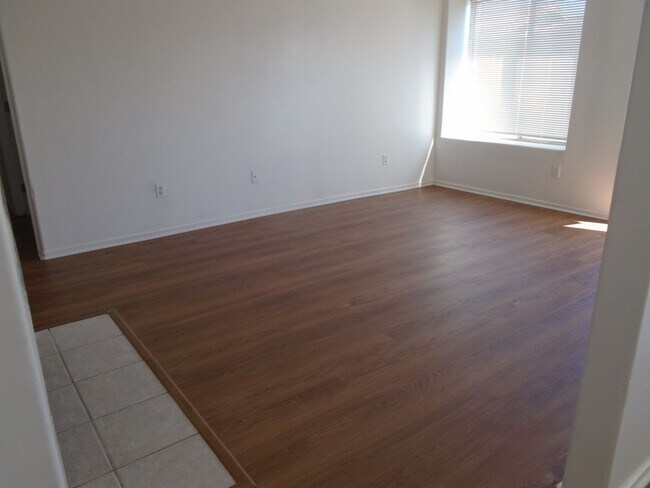 Foto del edificio - 2030 Wheelan Ct