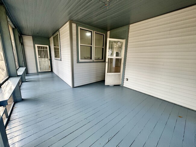 Foto del edificio - 915 W Taylor St