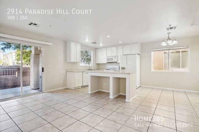 Building Photo - Cozy 3 bedroom, 2 bathroom home in North L...