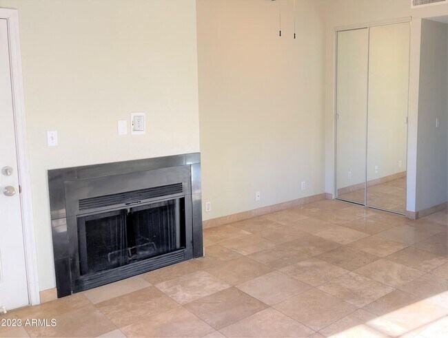 Foto del edificio - 14203 N 19th Ave