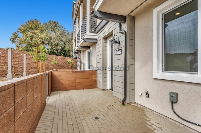 Building Photo - 32045 Paseo Vienta