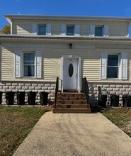 Building Photo - 741 Clocks Blvd