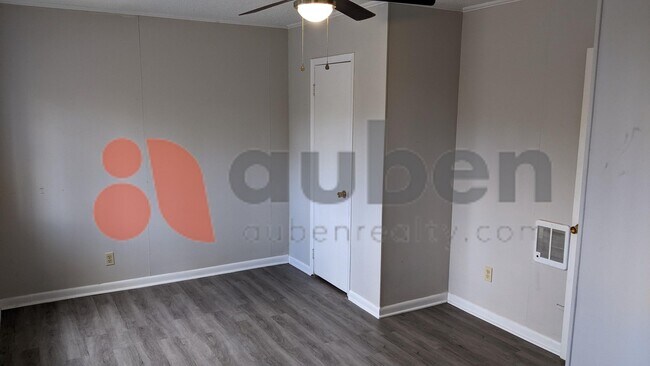 Foto del edificio - Updated 1 bed 1 bath apartment Ringgold