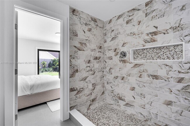Foto del edificio - 7106 SW 103rd Pl