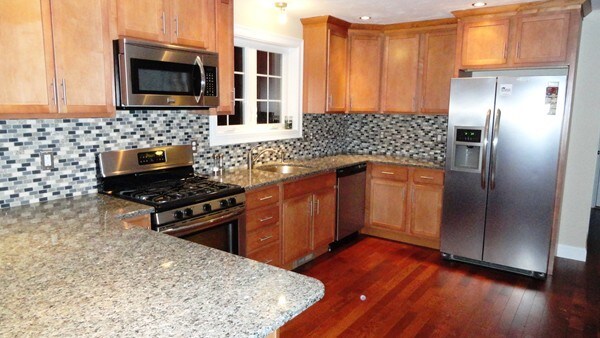 Foto del edificio - 22 W Shore Park Rd