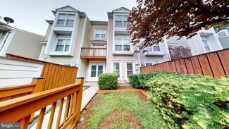 Building Photo - 6008 Chestnut Hollow Ct