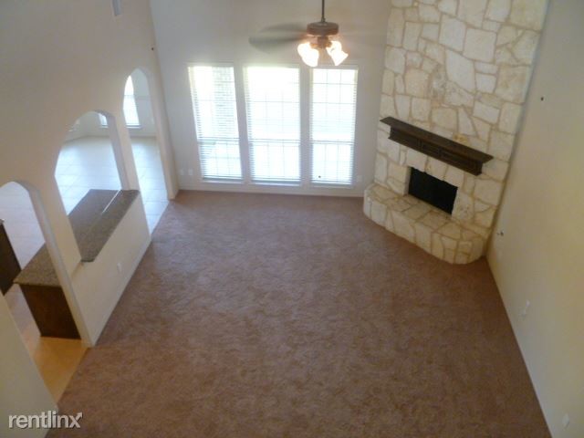 Foto del edificio - 5 br, 3.5 bath House - 1405 Soaptree Lane
