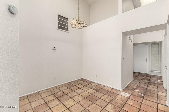 Building Photo - 14002 N 49th Ave