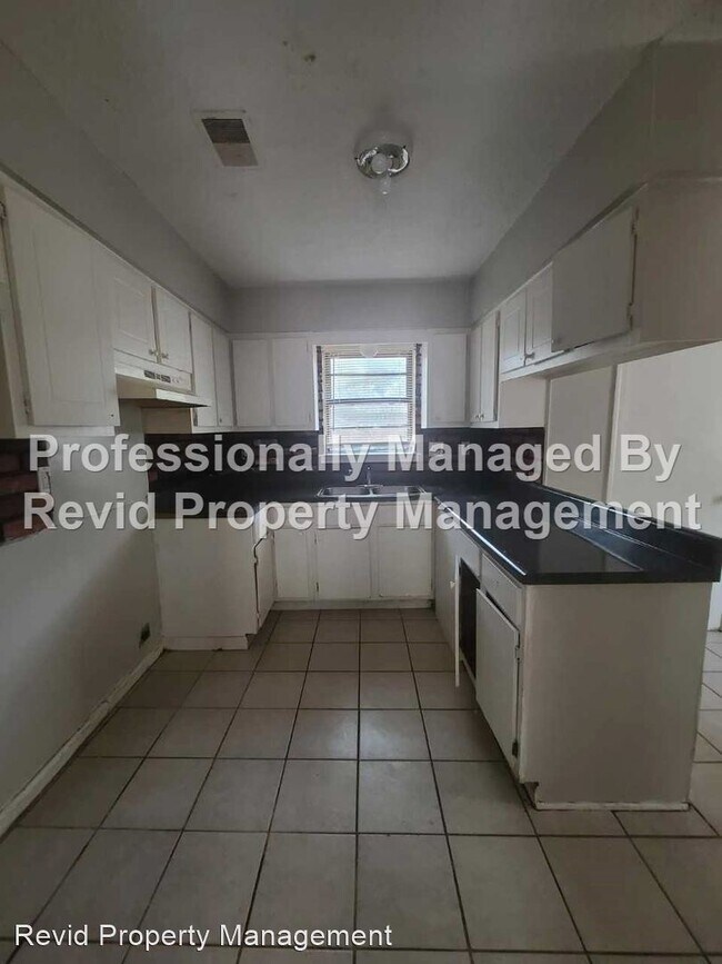 Building Photo - 3 br, 2 bath House - 4475 Tarleton Drive