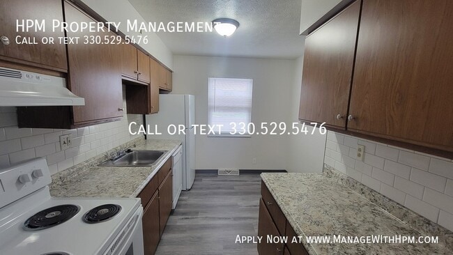 Building Photo - 222 Northwest Ave