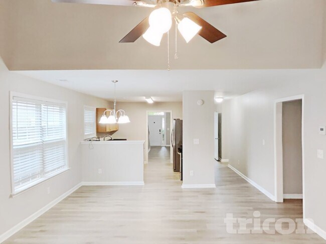 Foto del edificio - 2550 Gatewater Ct