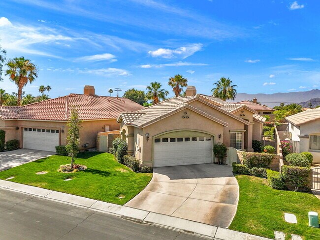 Foto del edificio - 79699 Carmel Valley Ave