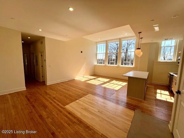 Building Photo - 1810 Sils Ave