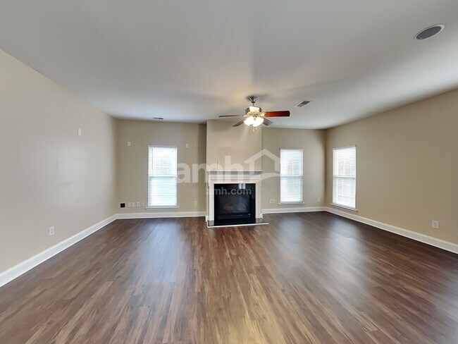 Building Photo - 12819 Coral Sunrise Drive