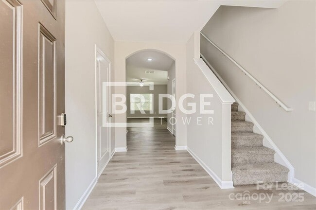 Foto del edificio - 7331 Neal Rd