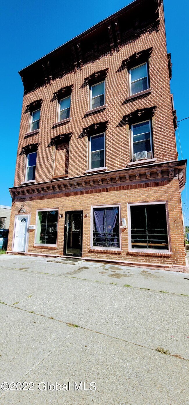 1215 Broadway Unit 2, Menands, NY 12204 Apartment for Rent in Menands